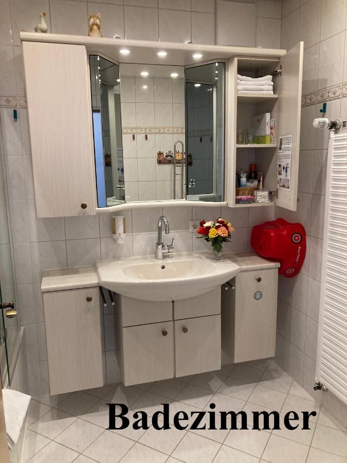 4-Zimmer Kinderfreundliche Ferienwohnung Friedrichshafen Extérieur photo